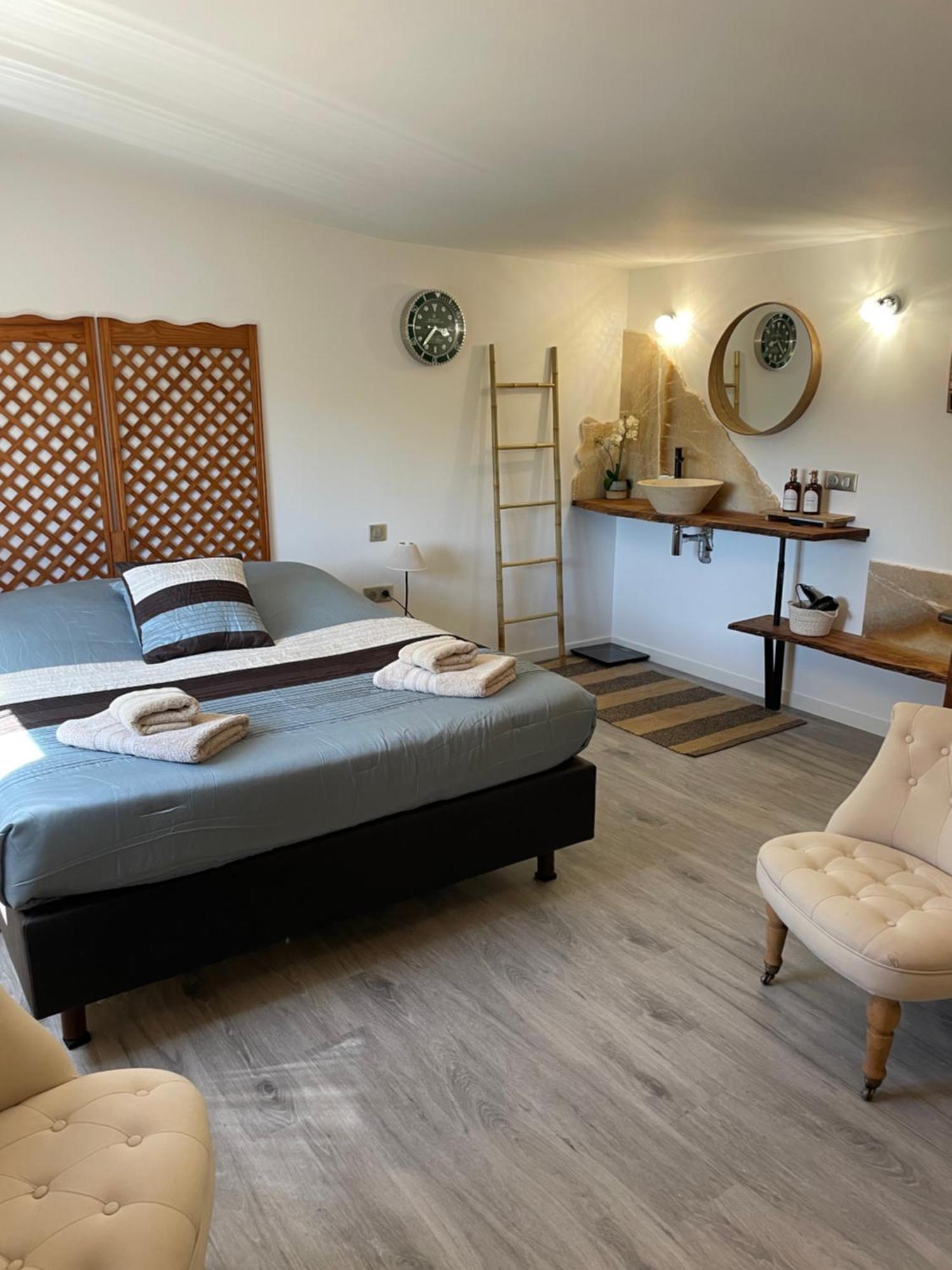 Myami Sanary-sur-Mer